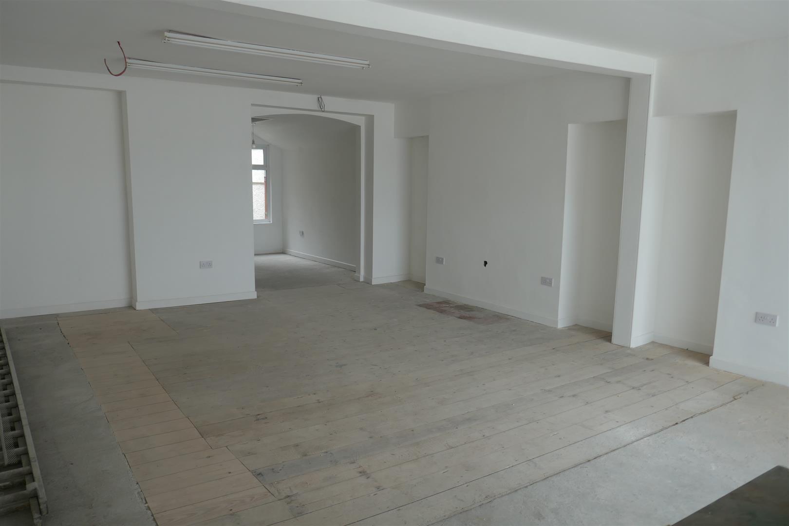 RETAIL AREA